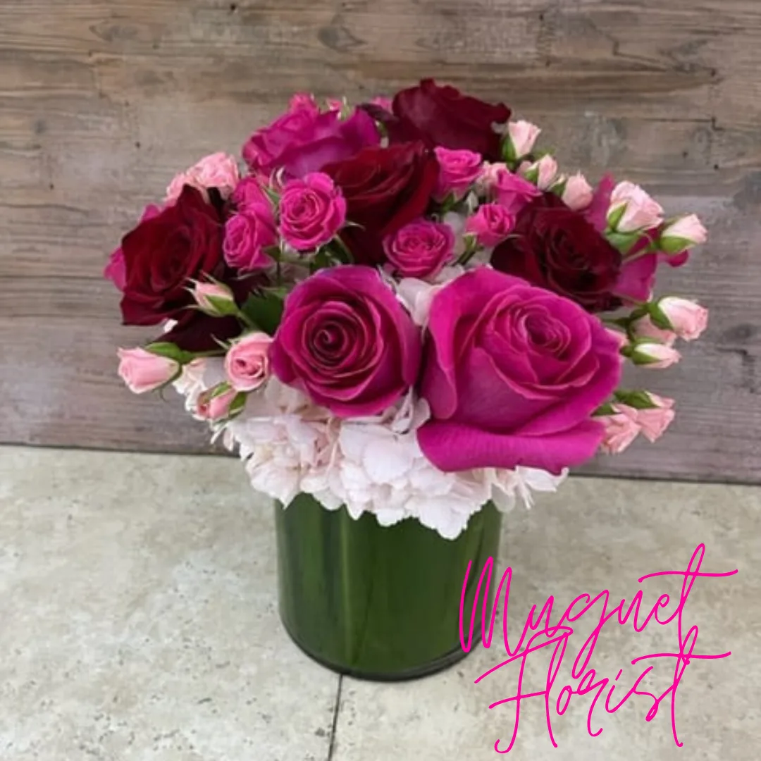 La-Rose-Aime-local-delivery-flower-beverly-hills-Amore-Mio-2.webp
