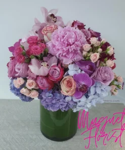 Timeless Love Story: A Bouquet of Eternal Beauty and Enduring Affection