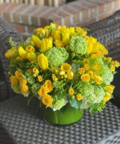 Sensational Golden Sun Bouquet: A Glorious Burst of Sunshine