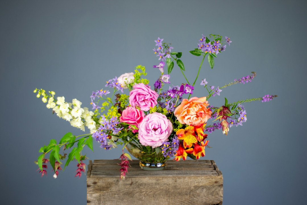 Luxury flower bouquet — Hollywood & West Hollywood